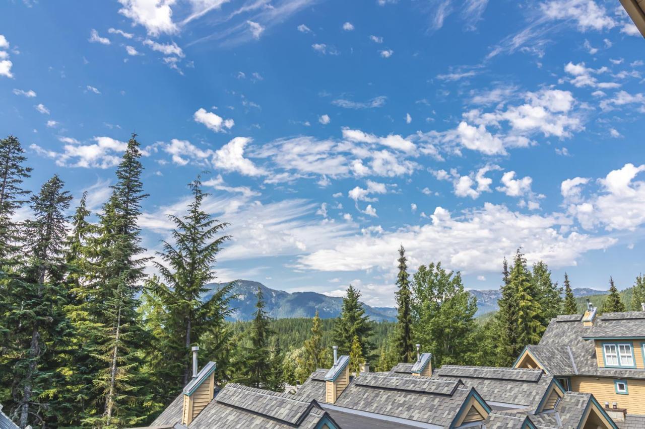 Snowbird Townhouses By Elevate Vacations ウィスラー エクステリア 写真