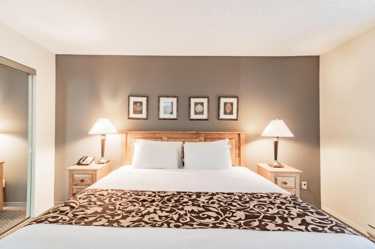 Snowbird Townhouses By Elevate Vacations ウィスラー エクステリア 写真