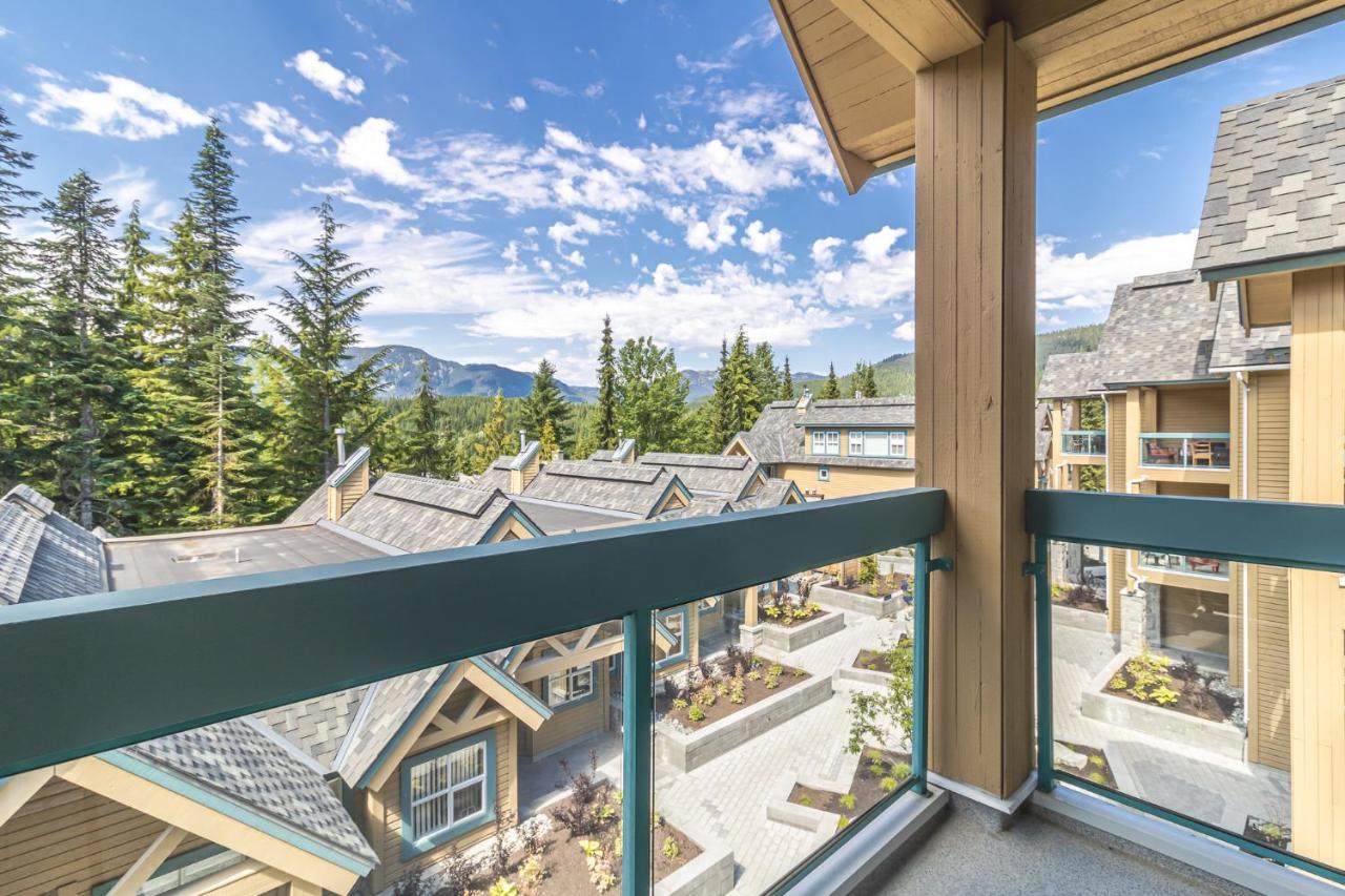 Snowbird Townhouses By Elevate Vacations ウィスラー エクステリア 写真