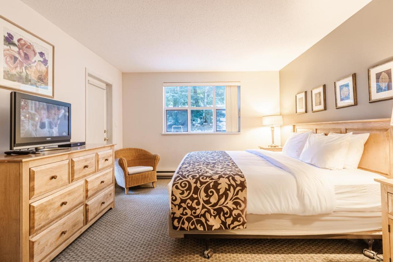 Snowbird Townhouses By Elevate Vacations ウィスラー エクステリア 写真