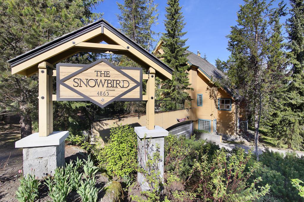 Snowbird Townhouses By Elevate Vacations ウィスラー エクステリア 写真
